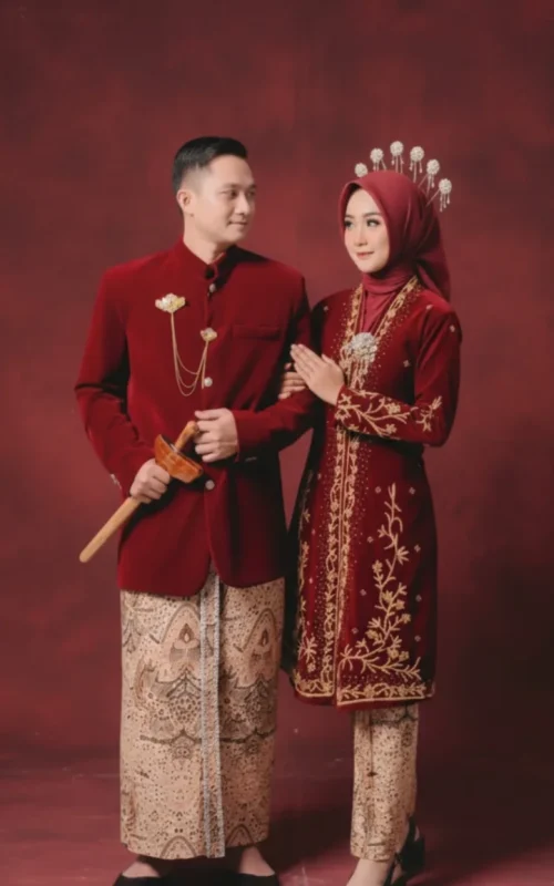 sunda-blossom-prewedding_gqBR3hZXBKJJ-1760470836746